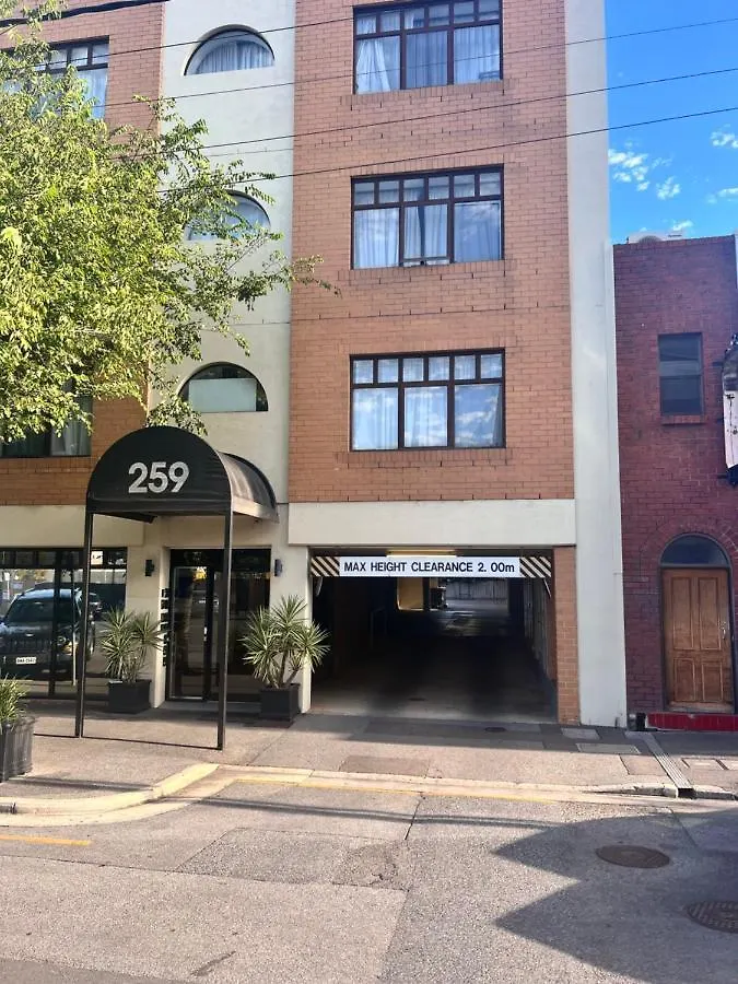 Ensuite Gouger Entire Apartment Adelaide